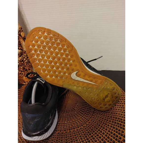 Nike Size 11.5 - Picture 5 of 5